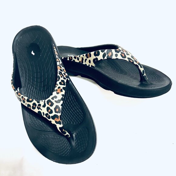 Reel Legends-Unisex-Black/Leopard Print Flip Flops-Arch Support-W 9, M 7-Comfy - Picture 2 of 16
